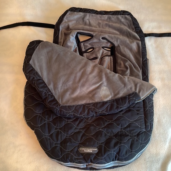 JJ Cole BundleMe Stoller/ Car Seat Blanket. Barely used. Like new! - Picture 2 of 3